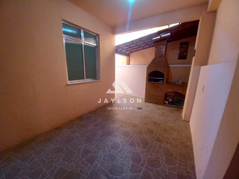 Apartamento à venda com 2 quartos, 81m² - Foto 27