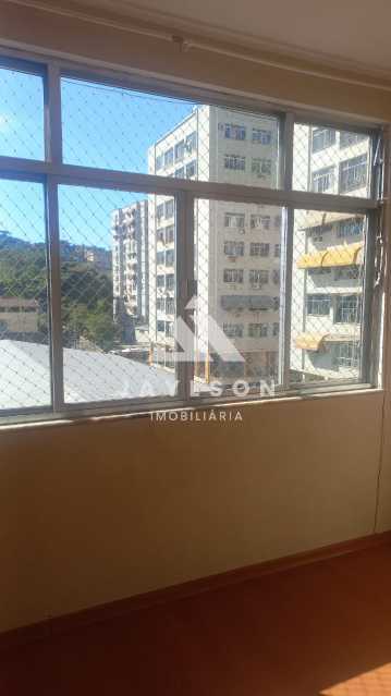 Apartamento à venda com 2 quartos, 61m² - Foto 2