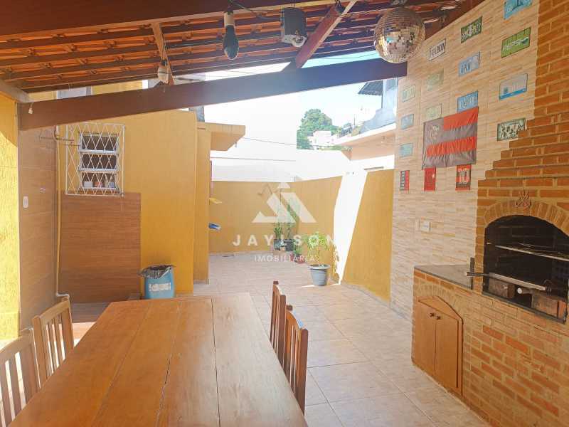 Casa à venda com 3 quartos, 150m² - Foto 4