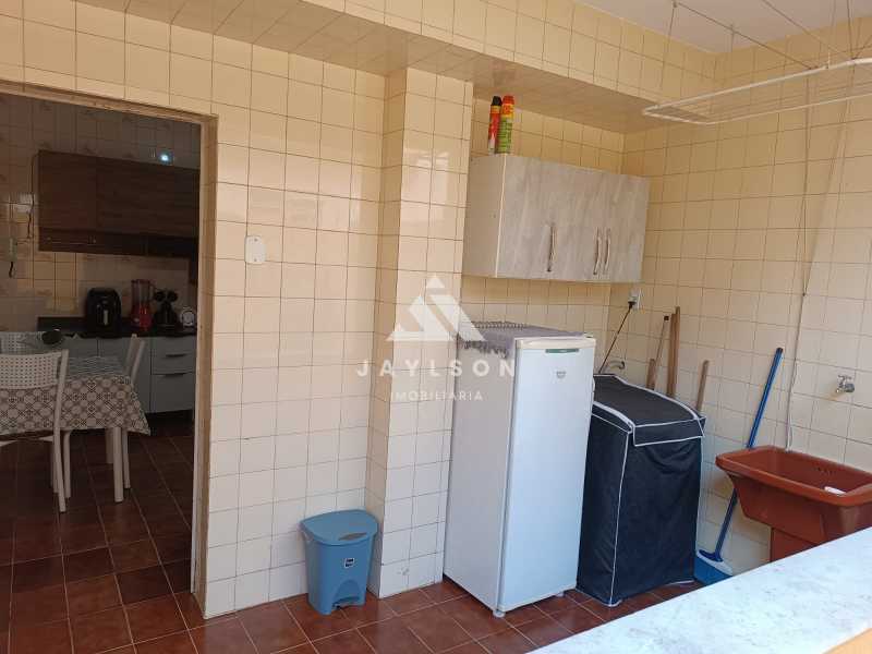 Casa à venda com 3 quartos, 150m² - Foto 27