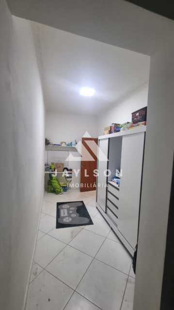 Casa à venda com 2 quartos, 137m² - Foto 15