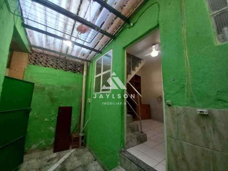 Casa de Vila à venda com 2 quartos, 54m² - Foto 29