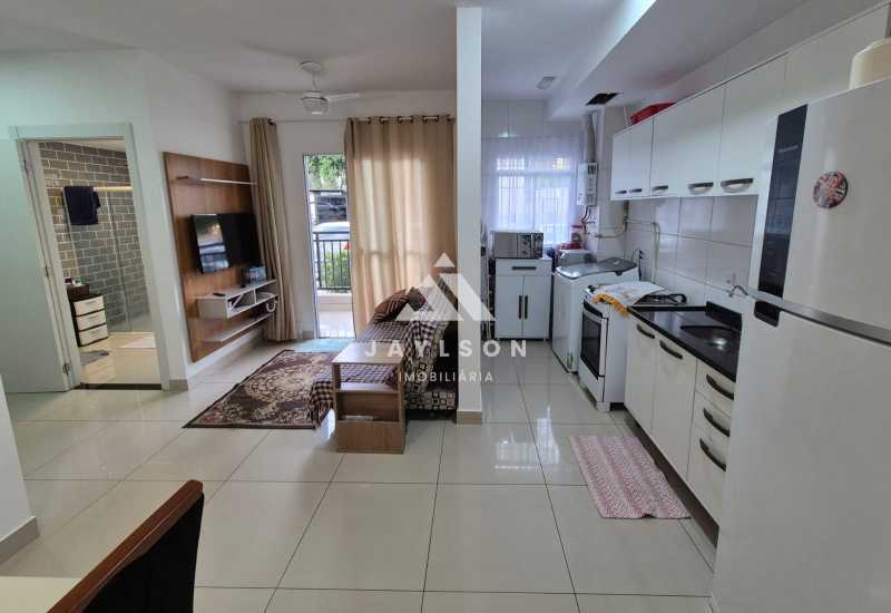 Apartamento à venda com 2 quartos, 58m² - Foto 3