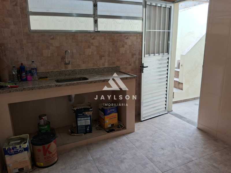 Casa de Vila à venda com 2 quartos, 85m² - Foto 15