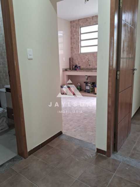 Casa de Vila à venda com 2 quartos, 85m² - Foto 6