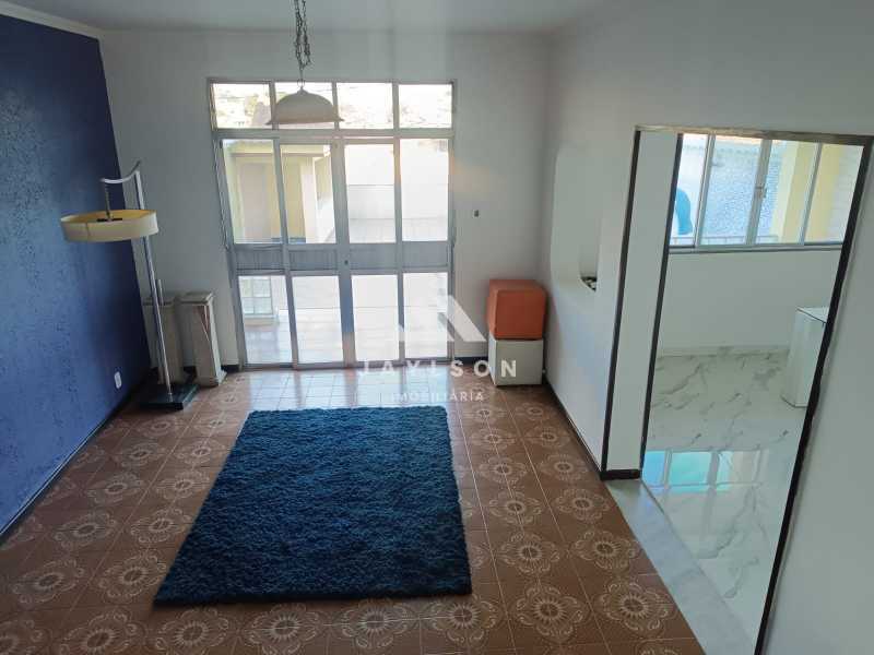 Casa à venda com 3 quartos, 190m² - Foto 11