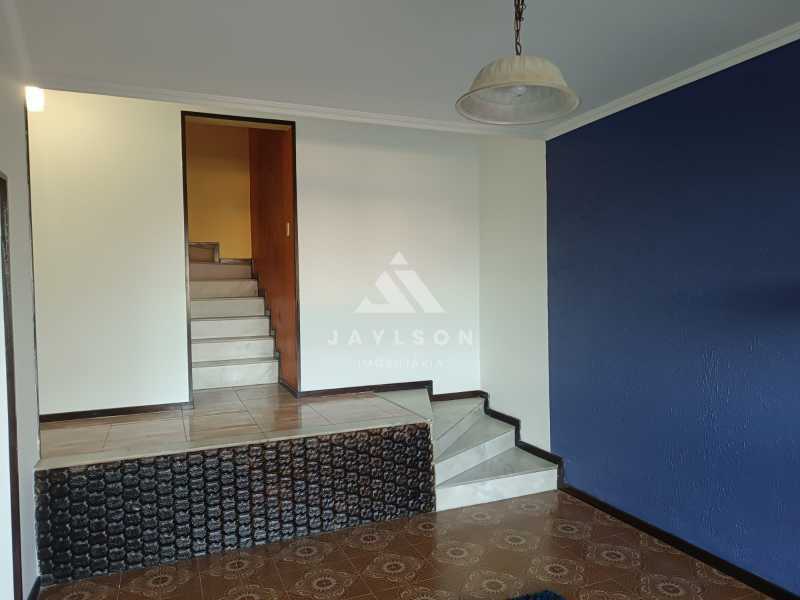 Casa à venda com 3 quartos, 190m² - Foto 13