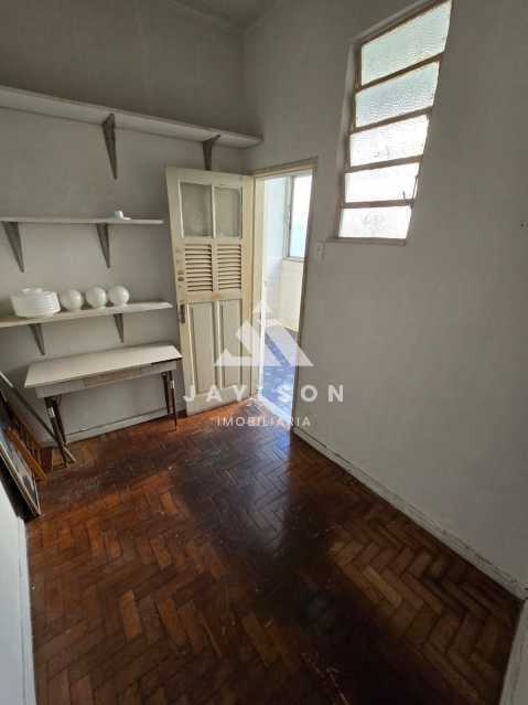 Apartamento à venda com 2 quartos, 78m² - Foto 12