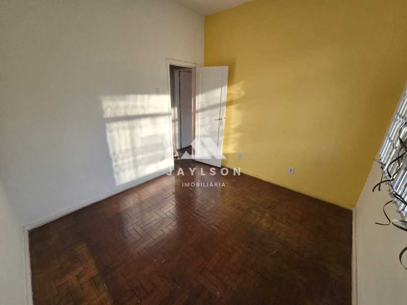 Apartamento à venda com 2 quartos, 78m² - Foto 8