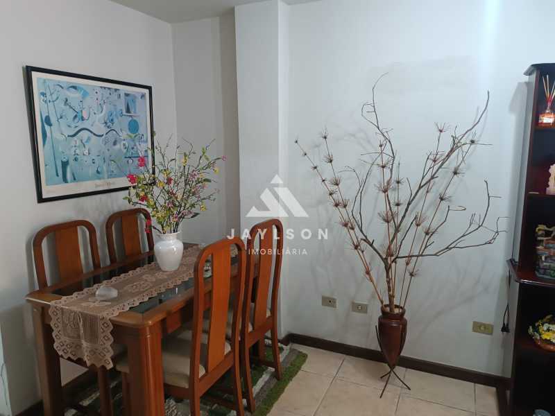 Apartamento à venda com 2 quartos, 47m² - Foto 3