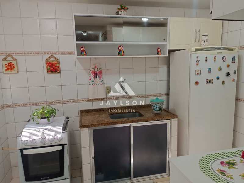 Apartamento à venda com 2 quartos, 47m² - Foto 14