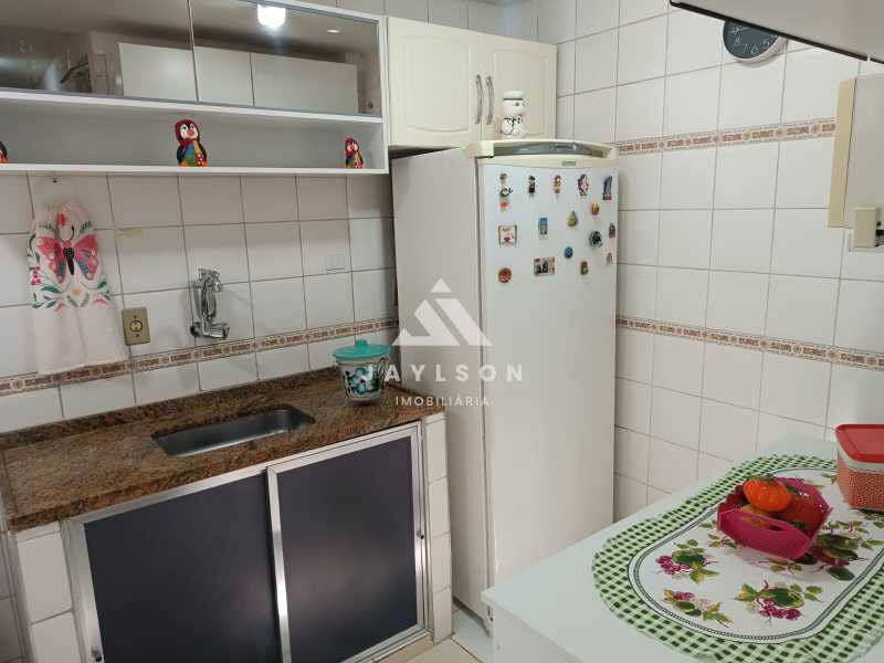 Apartamento à venda com 2 quartos, 47m² - Foto 16