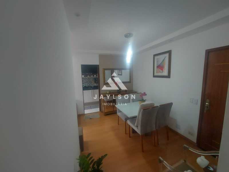 Apartamento à venda com 2 quartos, 48m² - Foto 5