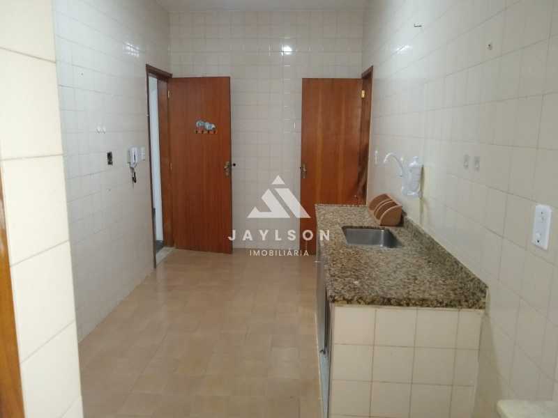 Apartamento à venda com 3 quartos, 95m² - Foto 24