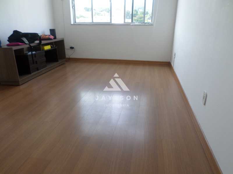 Apartamento à venda com 1 quarto, 45m² - Foto 1