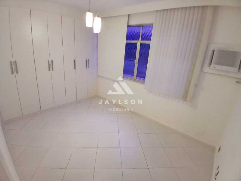 Casa de Condomínio à venda com 4 quartos, 180m² - Foto 14