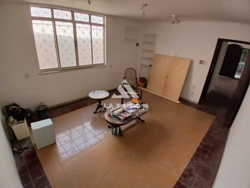 Casa à venda com 4 quartos, 223m² - Foto 16