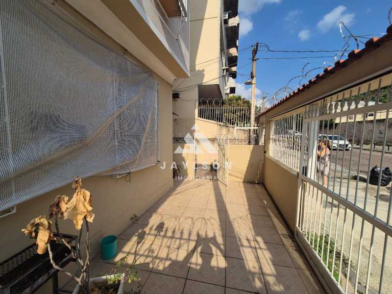 Apartamento à venda com 2 quartos, 65m² - Foto 27