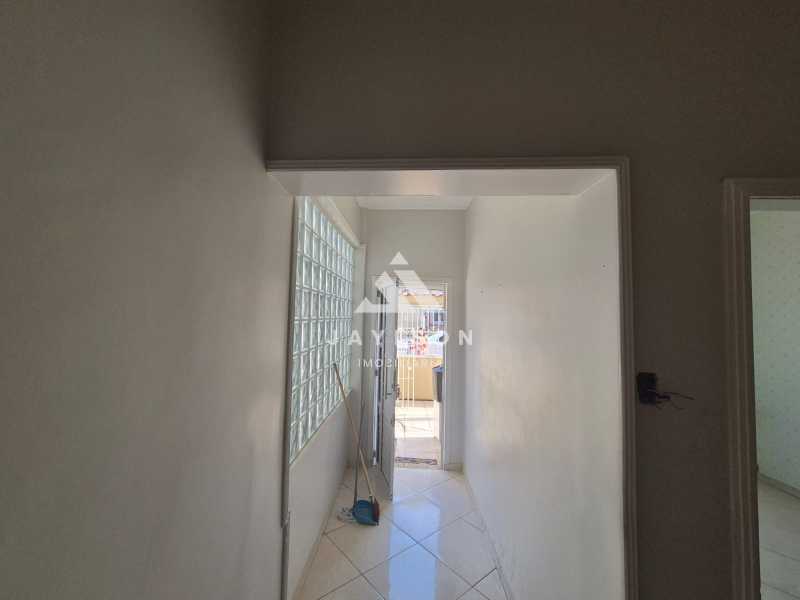 Apartamento à venda com 2 quartos, 65m² - Foto 14