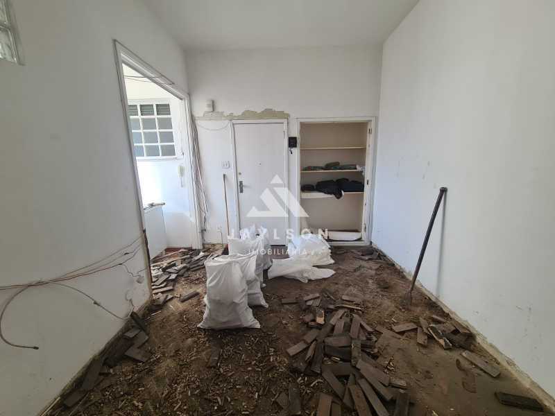 Apartamento à venda com 1 quarto, 37m² - Foto 9