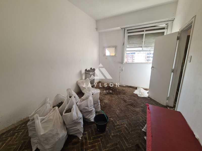 Apartamento à venda com 1 quarto, 37m² - Foto 22