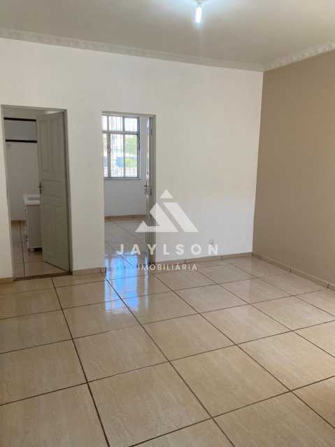 Apartamento à venda com 2 quartos, 68m² - Foto 5