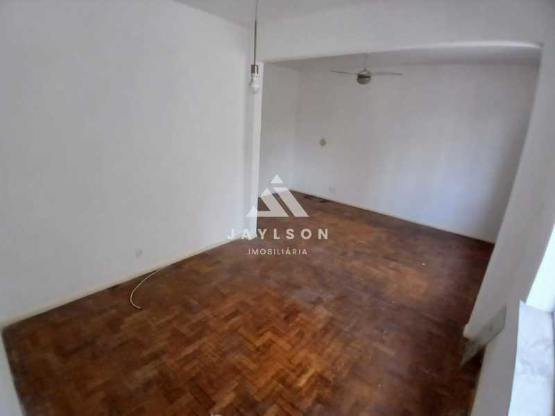 Apartamento à venda e aluguel com 2 quartos, 102m² - Foto 3