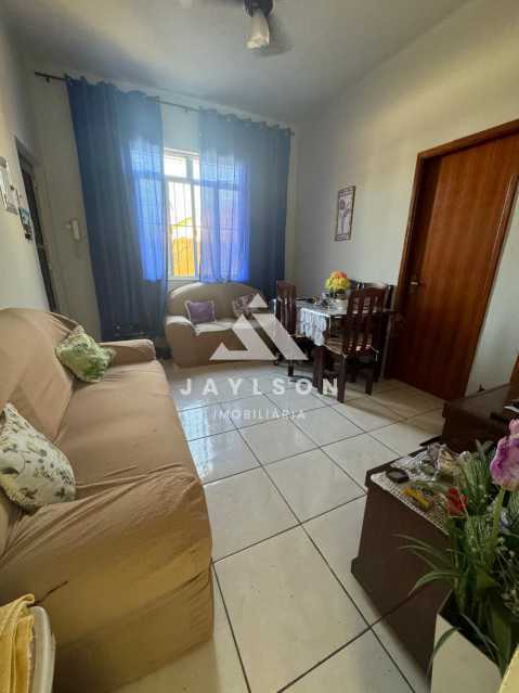 Apartamento à venda com 2 quartos, 60m² - Foto 2