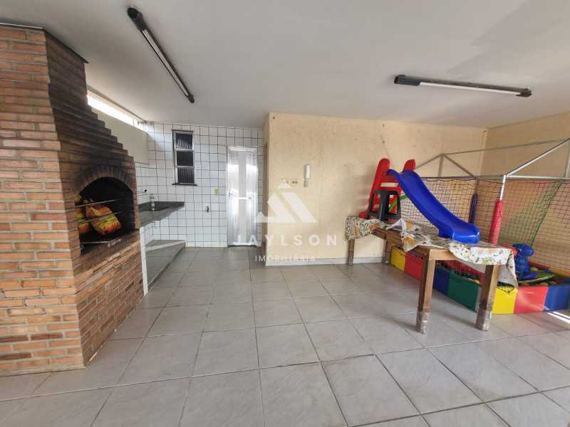 Apartamento à venda com 3 quartos, 98m² - Foto 15