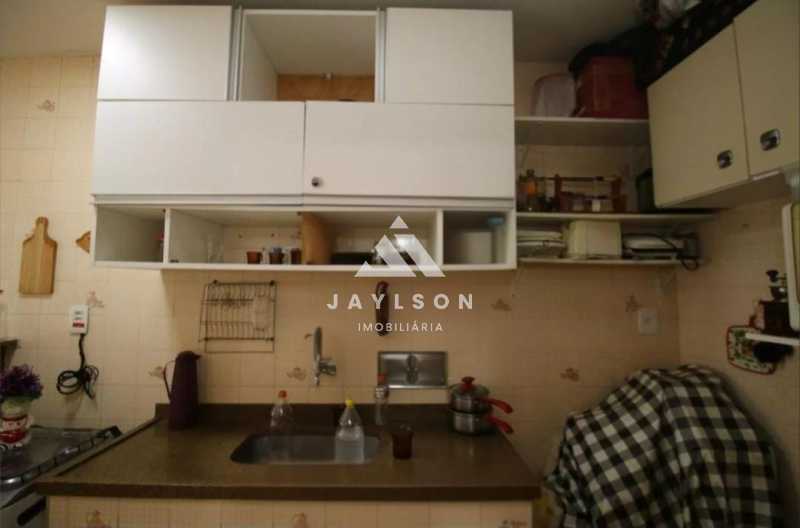 Apartamento à venda com 2 quartos, 55m² - Foto 13