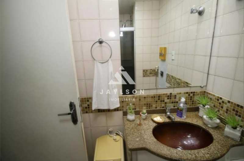 Apartamento à venda com 2 quartos, 55m² - Foto 20