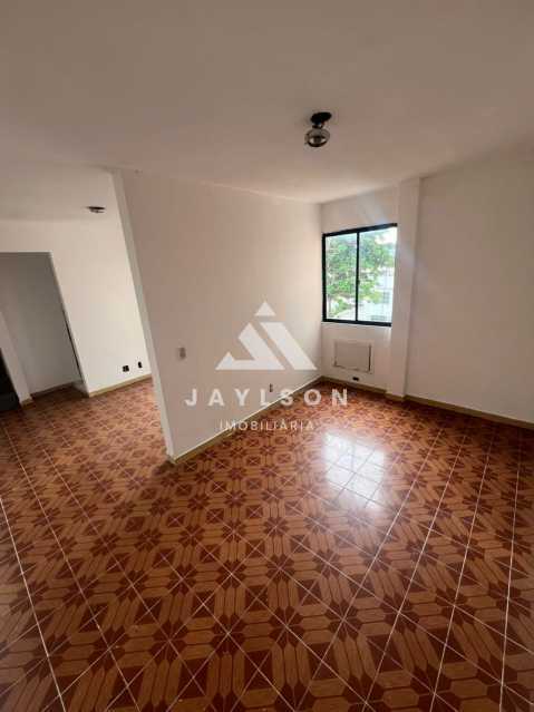 Apartamento à venda com 2 quartos, 61m² - Foto 13