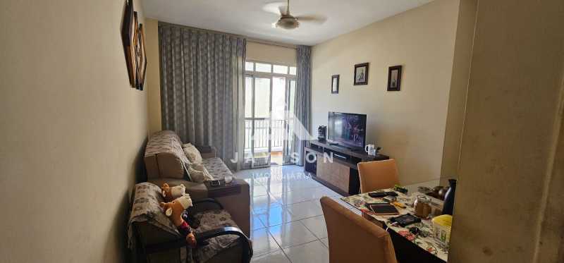 Apartamento à venda com 1 quarto, 57m² - Foto 2