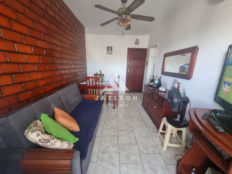 Apartamento à venda com 2 quartos, 50m² - Foto 12