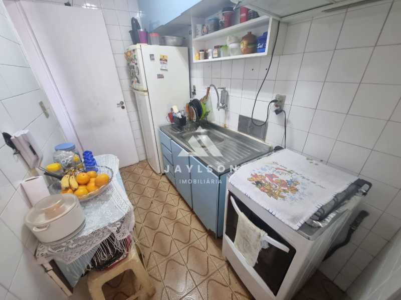 Apartamento à venda com 2 quartos, 50m² - Foto 20