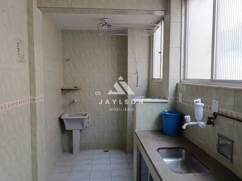 Apartamento à venda com 3 quartos, 60m² - Foto 17