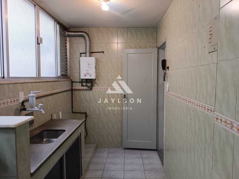 Apartamento à venda com 3 quartos, 60m² - Foto 18