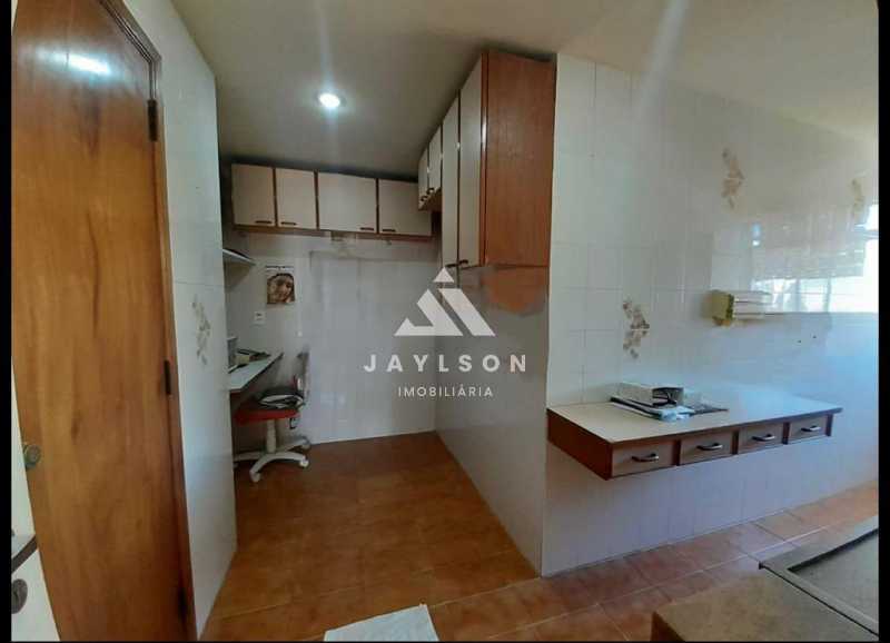 Apartamento à venda com 2 quartos, 69m² - Foto 10