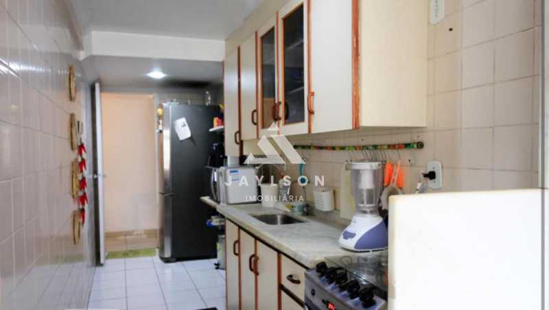 Apartamento à venda com 3 quartos, 82m² - Foto 13