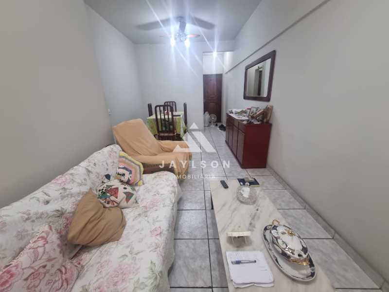 Apartamento à venda com 2 quartos, 75m² - Foto 4