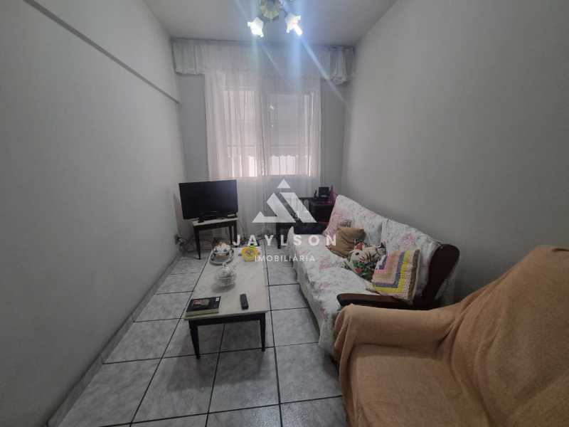 Apartamento à venda com 2 quartos, 75m² - Foto 10