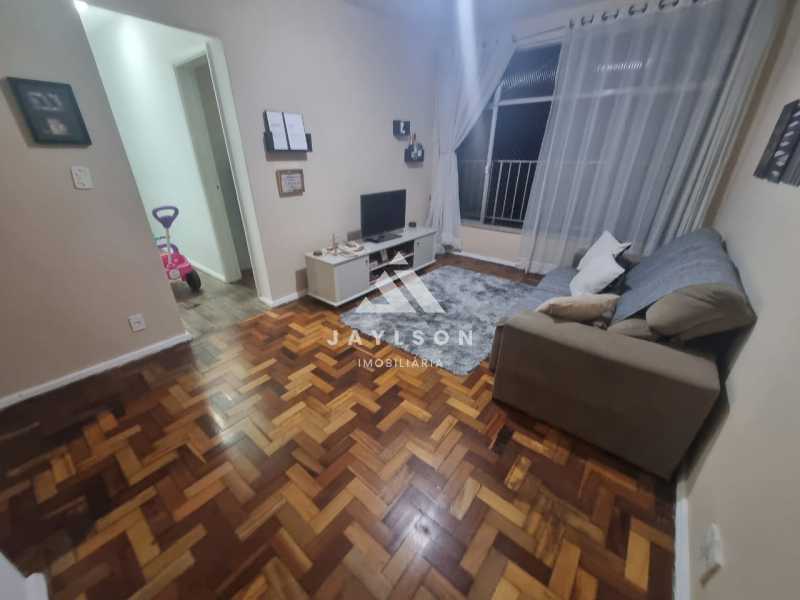 Apartamento à venda com 2 quartos, 61m² - Foto 2