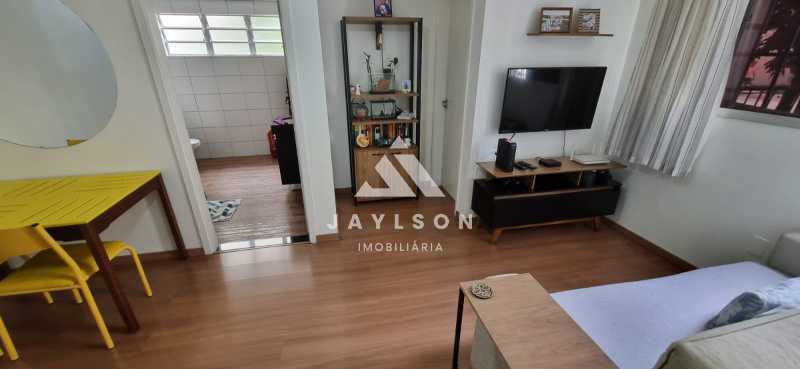 Apartamento à venda com 1 quarto, 43m² - Foto 18