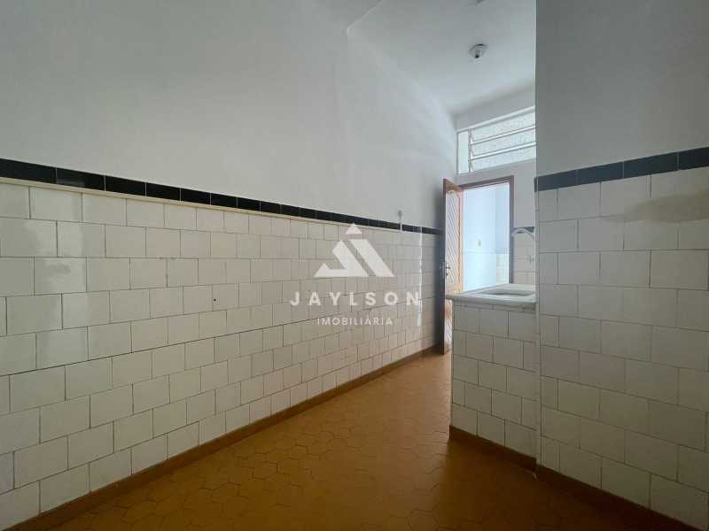 Casa de Vila à venda com 2 quartos, 58m² - Foto 13