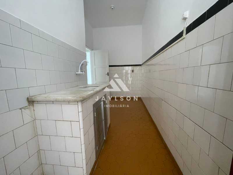 Casa de Vila à venda com 2 quartos, 58m² - Foto 15