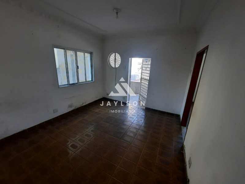 Casa à venda com 4 quartos, 180m² - Foto 14