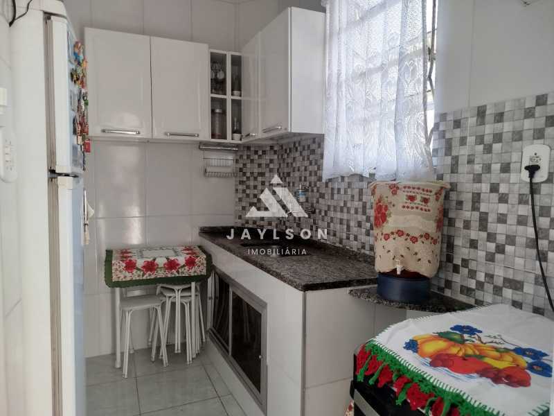 Apartamento à venda com 2 quartos, 85m² - Foto 19