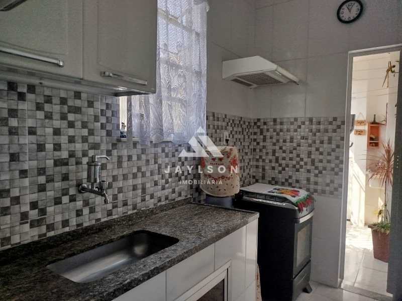 Apartamento à venda com 2 quartos, 85m² - Foto 22