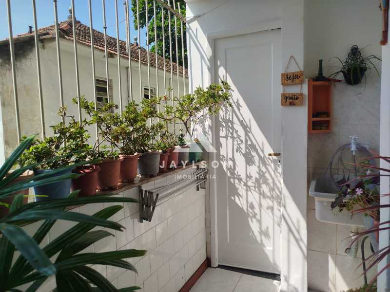 Apartamento à venda com 2 quartos, 85m² - Foto 26