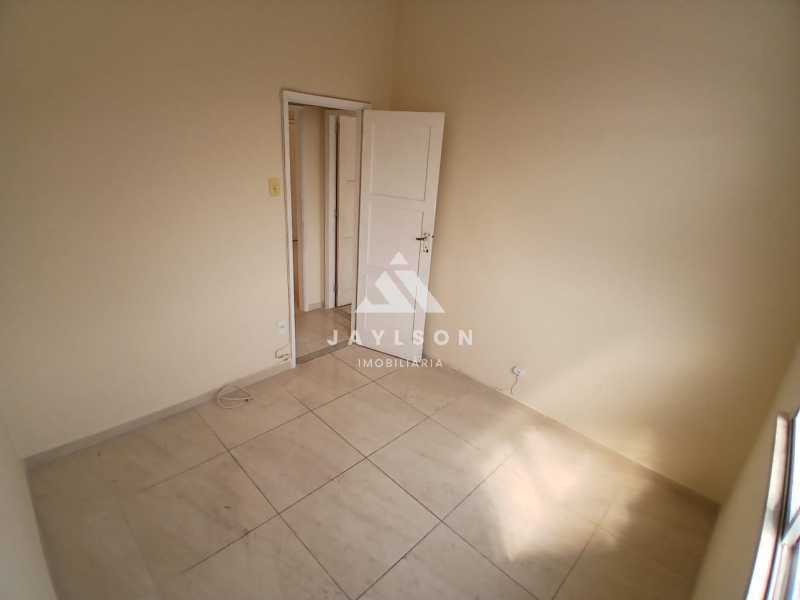 Apartamento à venda com 2 quartos, 60m² - Foto 8